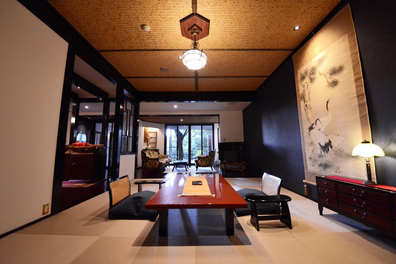 Sanso Tensui Ryokan Hita